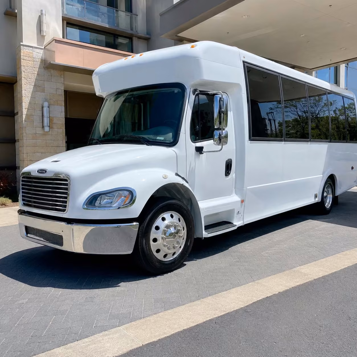 18 passenger minibus